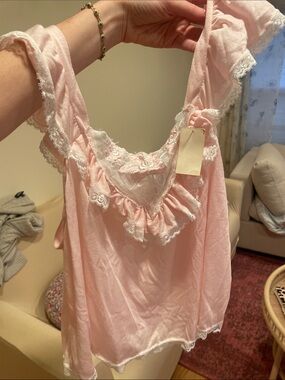VINTAGE COQUETTE BABYDOLL TOP!!